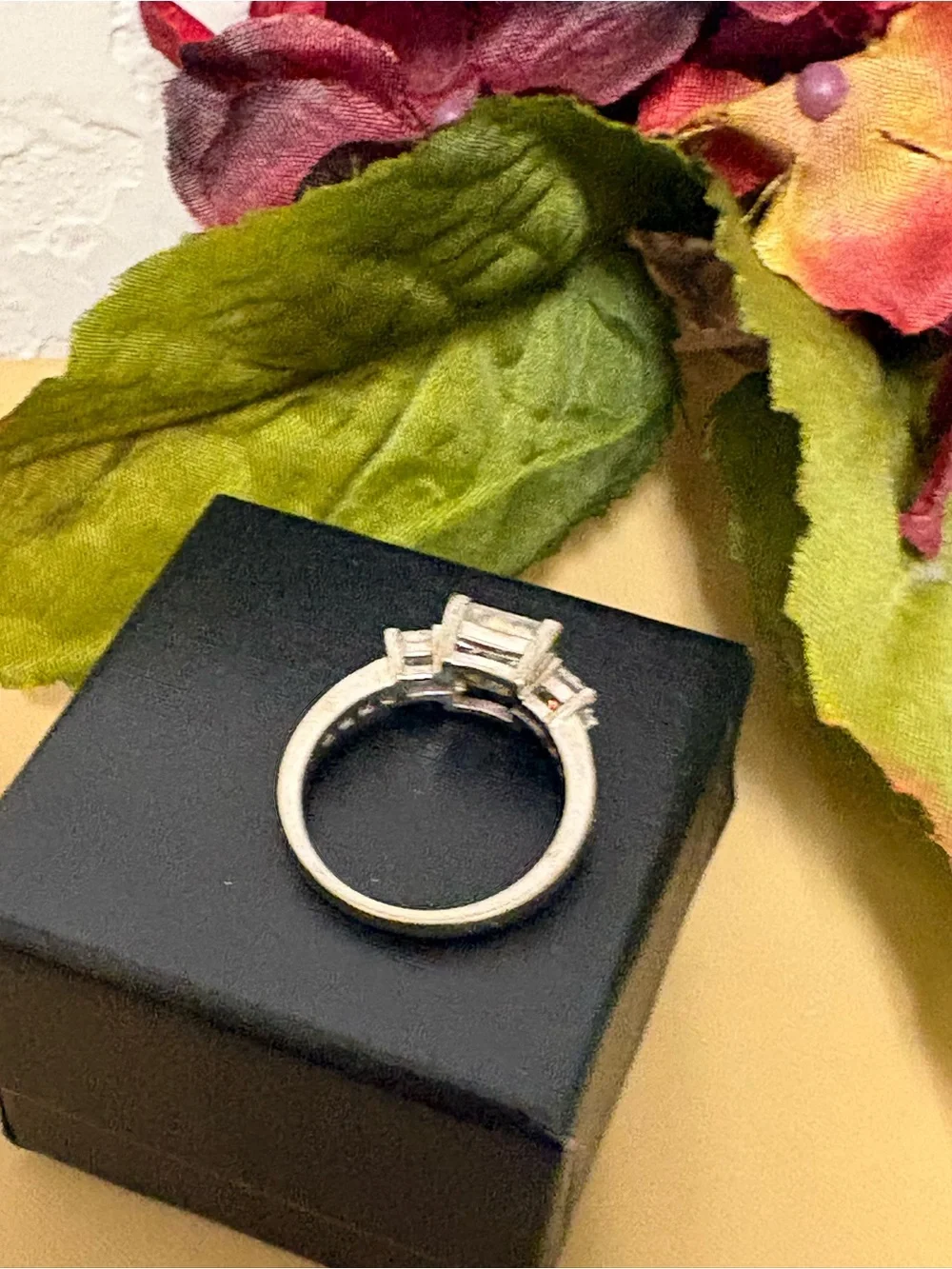 Ladies Ring